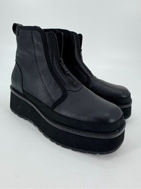 UGG Cityfunc Zip Platform Fashion Boots Womens Size 9.5 Black Water resistant